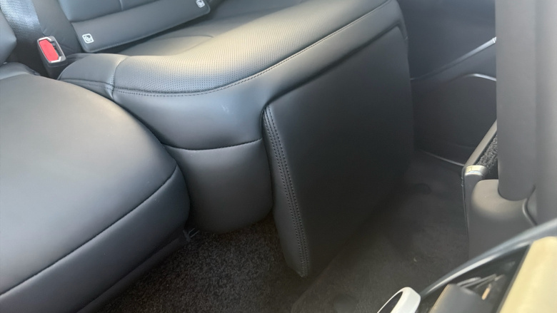 Land Rover Range Rover 4.4 P615 V8 SV 4dr Auto Petrol Estate